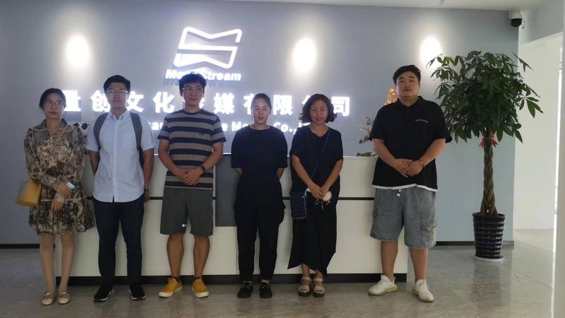 短视频拍摄代理加盟：揭秘行业趋势与选品要点